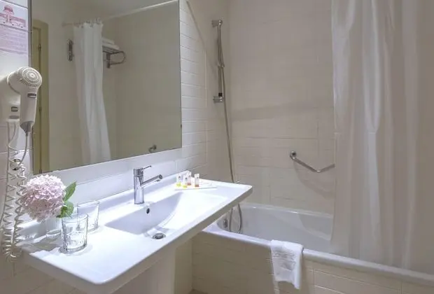 Üç Kişilik Oda (3 Adults)