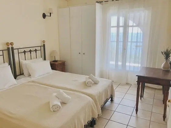 Grand Villa, 4 Yatak Odası, Kişiye Özel Havuzlu, Deniz Manzaralı
