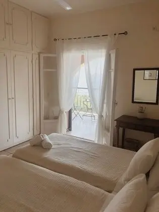 Grand Villa, 4 Yatak Odası, Kişiye Özel Havuzlu, Deniz Manzaralı