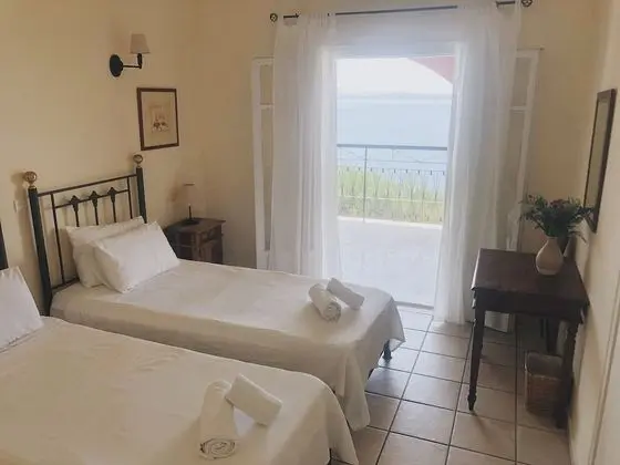 Grand Villa, 4 Yatak Odası, Kişiye Özel Havuzlu, Deniz Manzaralı