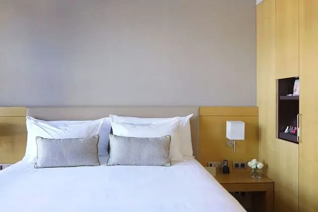 Oda (Smart Guggenheim Views)