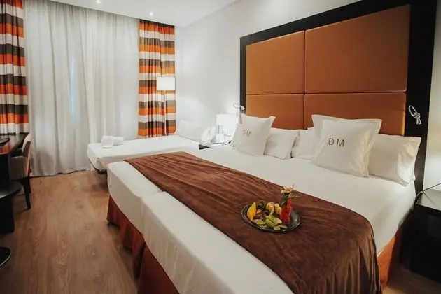 Üç Kişilik Oda (2+1)