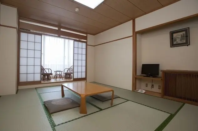 Traditional Oda, Sigara İçilmez, Teras (Japanese Style, Top Floor, Staircases)