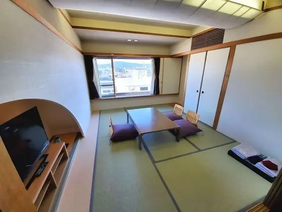 Traditional Oda, Sigara İçilebilir (Japanese Style)