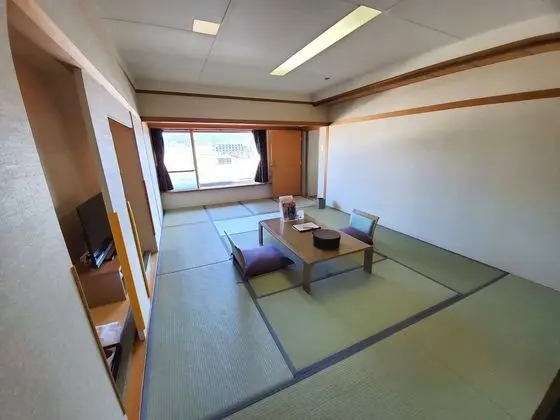 Traditional Oda, Sigara İçilebilir (Japanese Style)