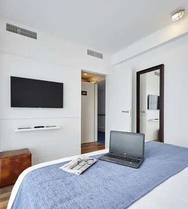 Superior Büyük Yataklı Tek Kişilik Oda (Access to Avana Rooftop)