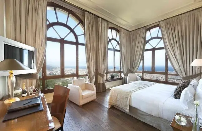 Deluxe Oda, Şehir Manzaralı