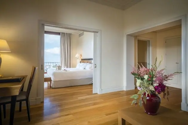 Junior Süit, Dağ Manzaralı