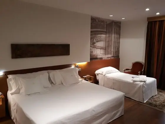 Tek Büyük Yataklı Oda (+ extra bed)