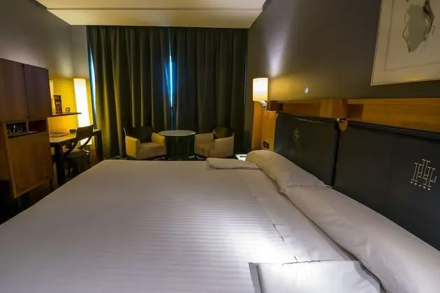 Superior Tek Büyük Yataklı Oda, Şehir Manzaralı