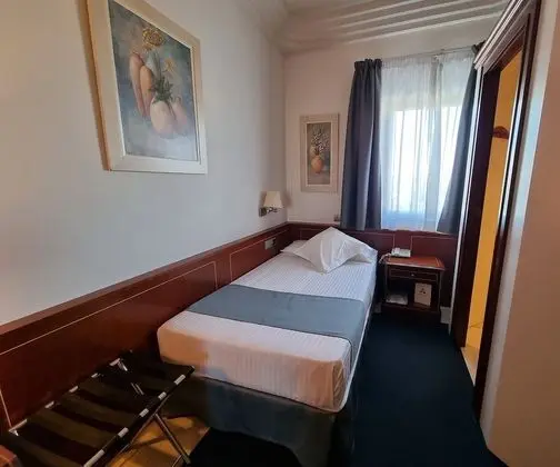 Tek Kişilik Oda