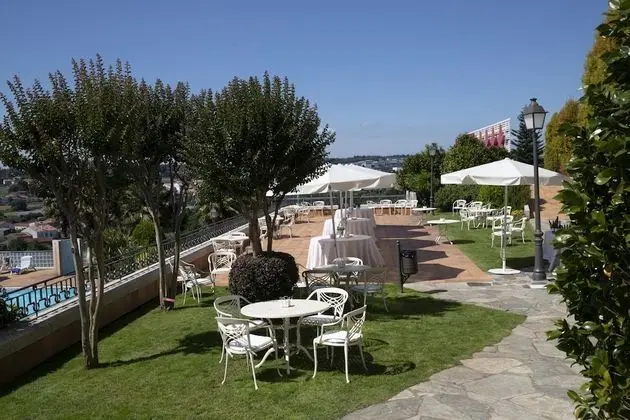 Family Villa (2 Adults and 2 Children)