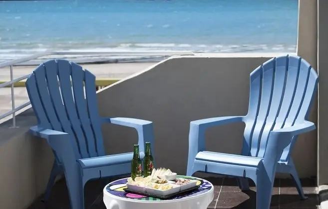 Superior Tek Büyük veya İki Ayrı Yataklı Oda