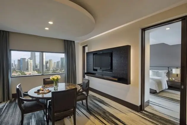 Deluxe Junior Suite Red Level (2+1)