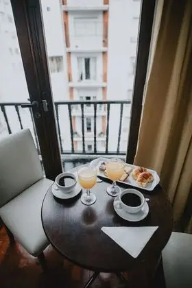 Superior Tek Büyük veya İki Ayrı Yataklı Oda