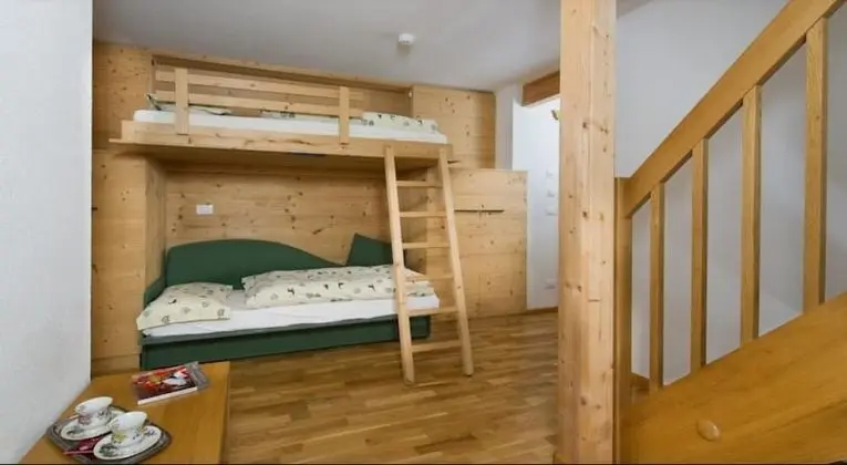 Süit, Dağ Manzaralı