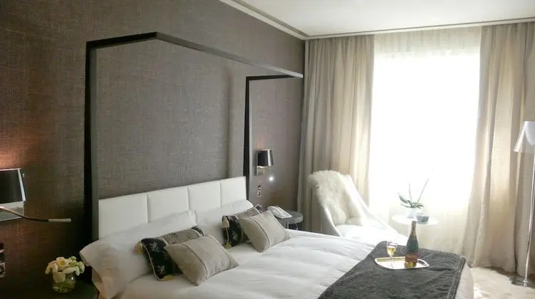 Üç Kişilik Oda (2 adults + 1 child up to 12 years old)