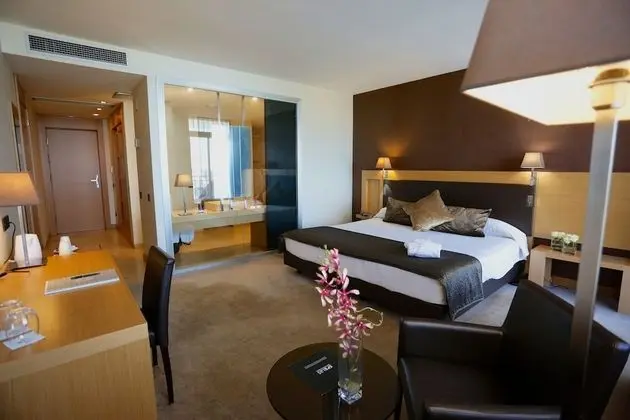 Classic Tek Büyük Yataklı Oda