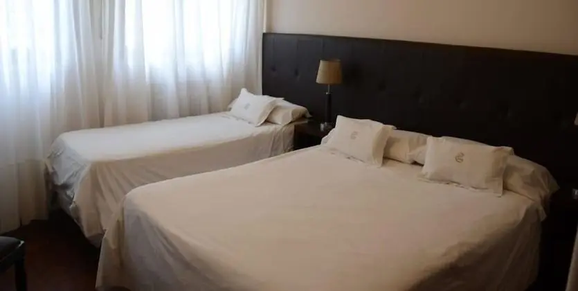 Standard Üç Kişilik Oda