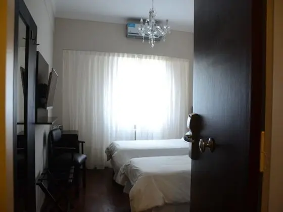 Tek Büyük veya İki Ayrı Yataklı Oda