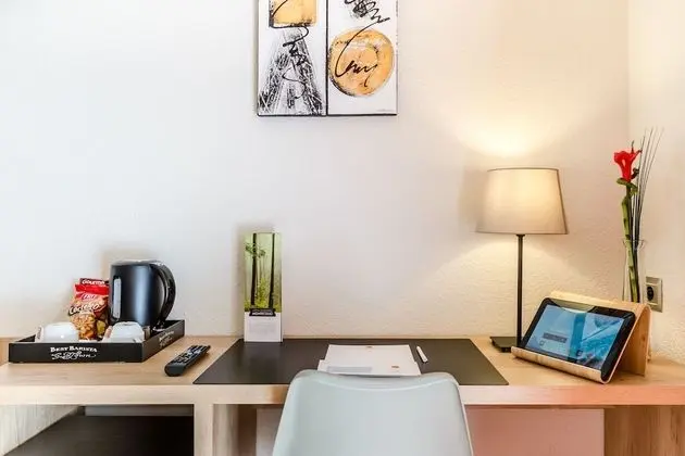 Üç Kişilik Oda, 3 Tek Kişilik Yatak, Teras