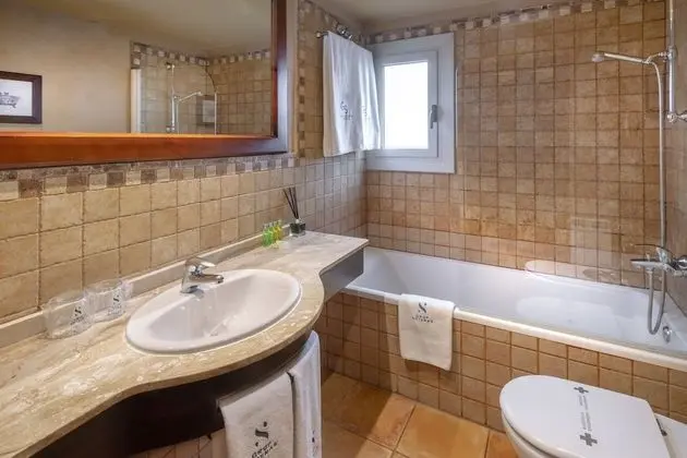 Büyük Yataklı Tek Kişilik Oda, Balkon