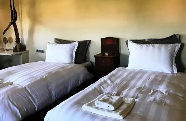 Villa (accomodates up to 45 people)