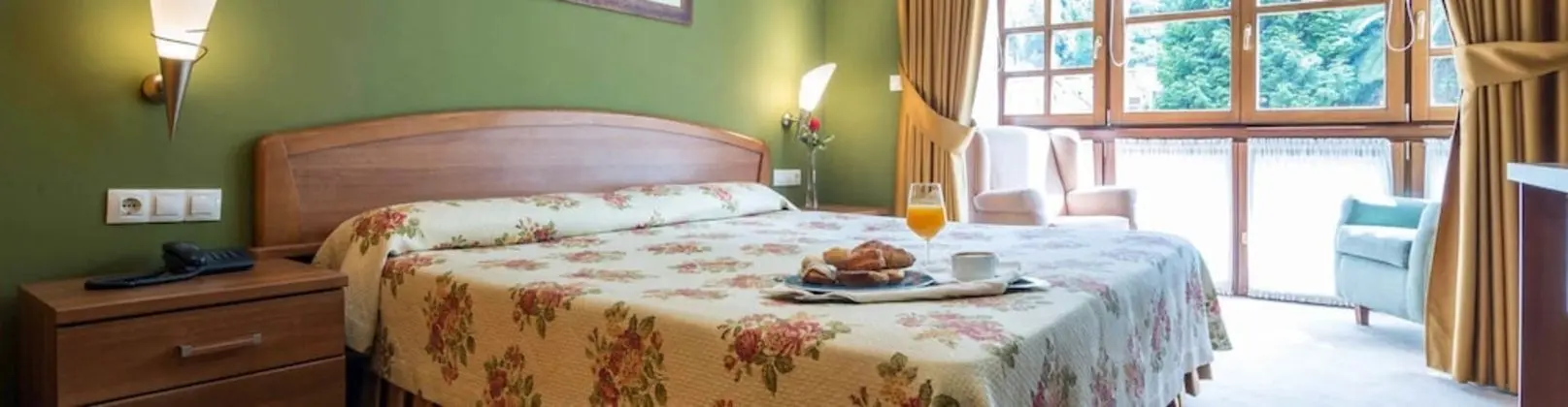 Tek Büyük Yataklı Oda