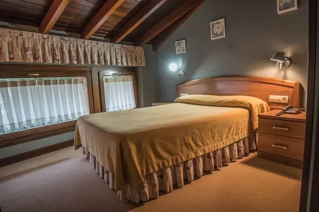 Tek Büyük Yataklı Oda