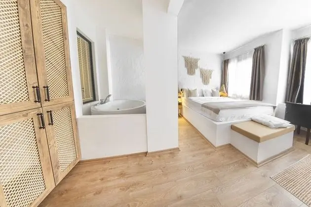 Wellness Spa Suite
