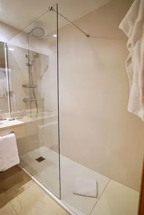 Büyük Yataklı Tek Kişilik Oda, Teras