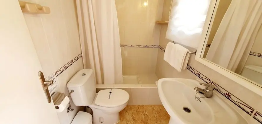 Classic Apart Daire, 1 Yatak Odası, Mutfak, Havuz Kenarı