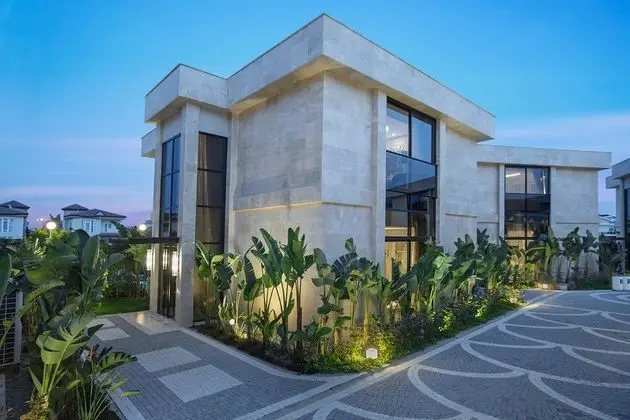 https://imagessl.etstur.com/files/images/hotelImages/TR/95763/l/Granada-Luxury-Belek-Oda-257502.jpg