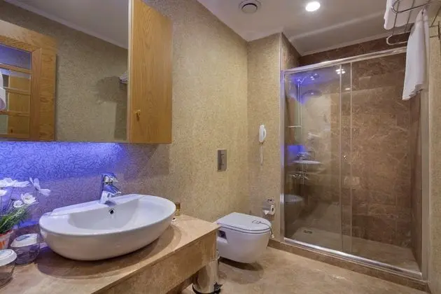 Aile Odası Banyo