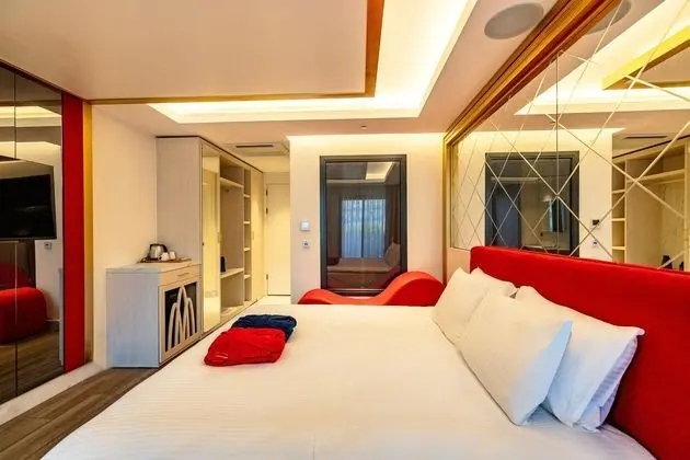 Standart Kısmi Deniz Manzaralı