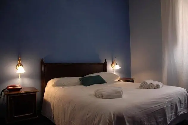 Comfort Tek Büyük veya İki Ayrı Yataklı Oda