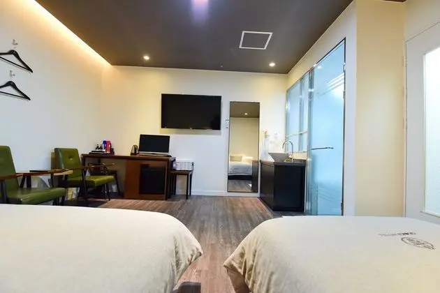 Family İki Ayrı Yataklı Oda, Şehir Manzaralı