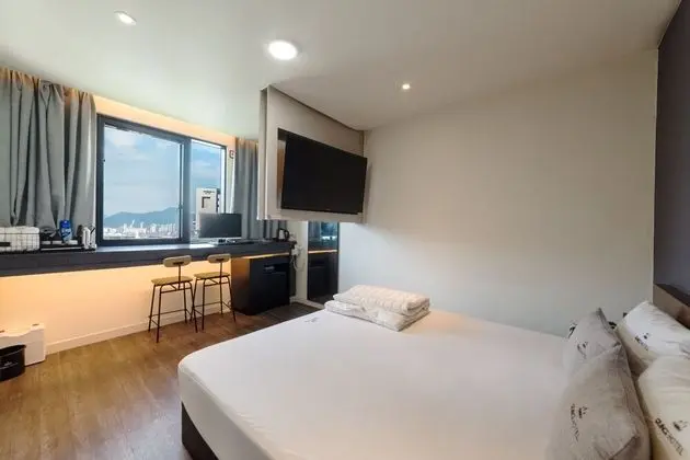 Luxury Tek Büyük Yataklı Oda, 1 En Büyük (King) Boy Yatak, Okyanus Manzaralı