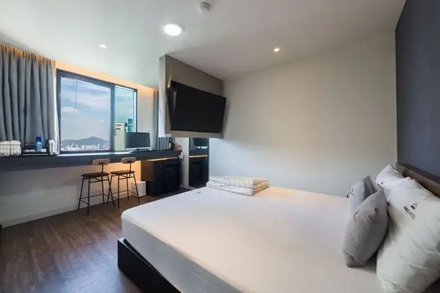 Luxury Tek Büyük Yataklı Oda, 1 En Büyük (King) Boy Yatak, Okyanus Manzaralı