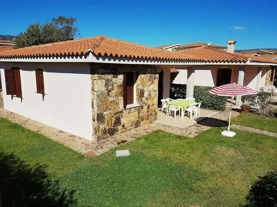 Apart Daire, 2 Yatak Odası, Bahçe Manzaralı, Zemin Kat