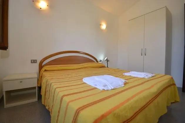 Apart Daire, 2 Yatak Odası, Bahçe Manzaralı, Zemin Kat