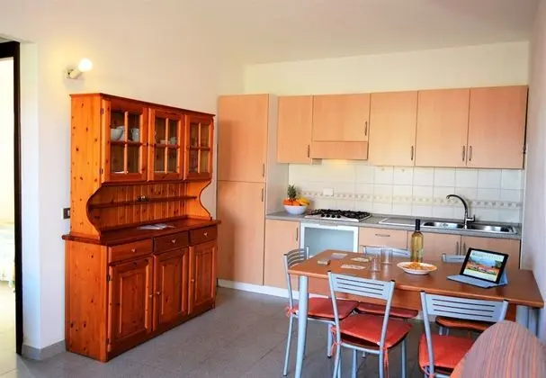 Apart Daire, 2 Yatak Odası, Bahçe Manzaralı, Zemin Kat