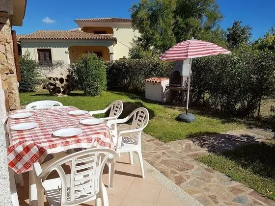 Apart Daire, 2 Yatak Odası, Bahçe Manzaralı, Zemin Kat