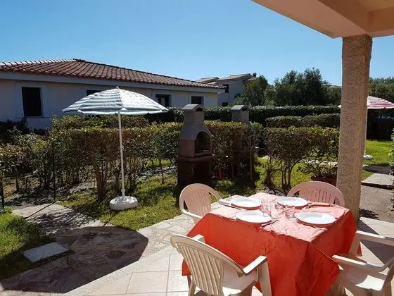 Apart Daire, 2 Yatak Odası, Bahçe Manzaralı, Zemin Kat