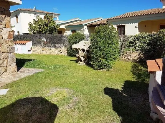 Apart Daire, 2 Yatak Odası, Bahçe Manzaralı, Zemin Kat