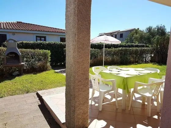 Apart Daire, 2 Yatak Odası, Bahçe Manzaralı, Zemin Kat