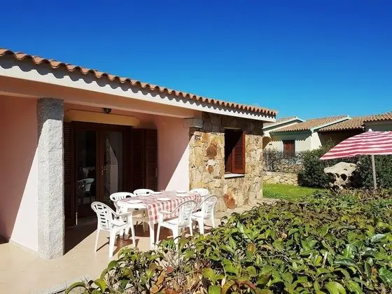 Apart Daire, 2 Yatak Odası, Bahçe Manzaralı, Zemin Kat