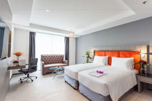 Grand Deluxe Room