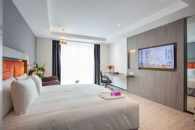 Grand Deluxe Room