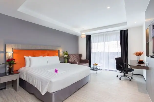 Grand Deluxe Room